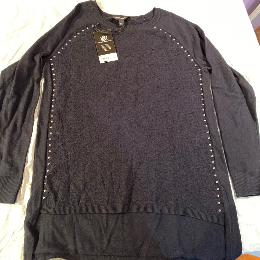 rock & republic navy blue sweater